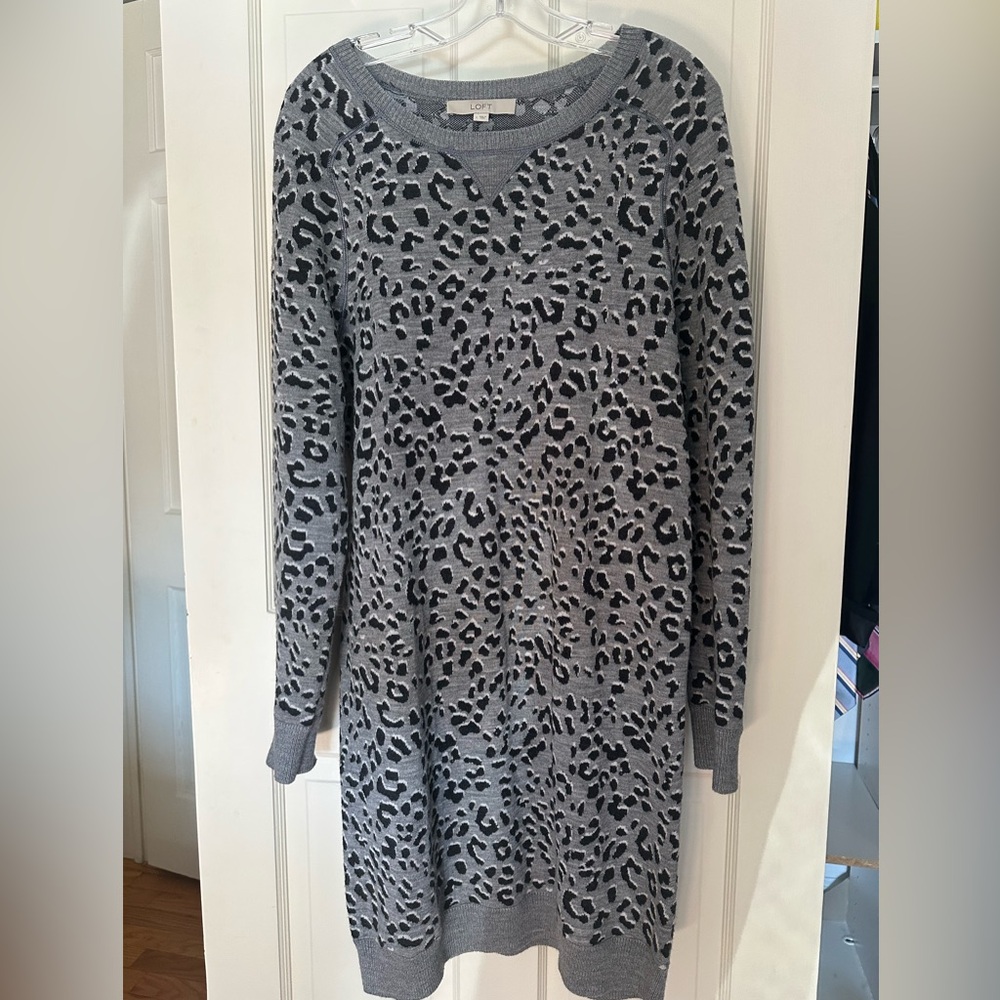 LOFT gray animal print sweater dress size L